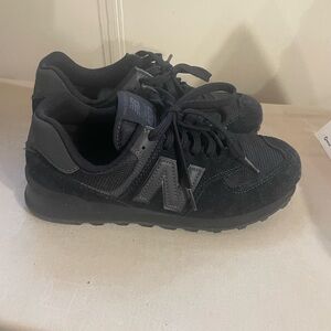 Black new balance Sneakers